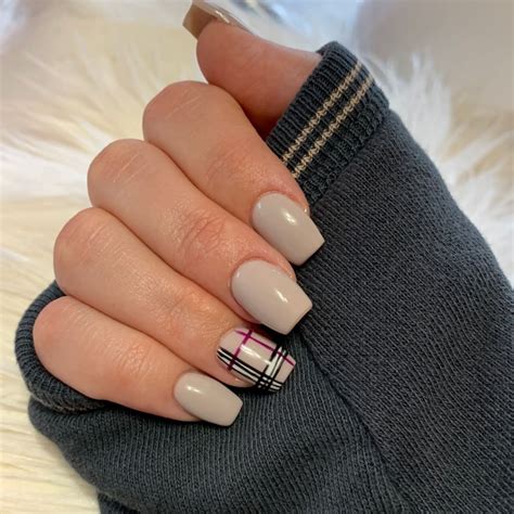 burberry nails short|burberry aesthetic.